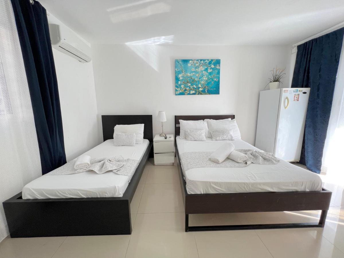 Sol Caribe Suites - Playa Los Corales - Beach Club, Wifi, Swimming Pool - Calle Aruba Punta Cana Habitación foto
